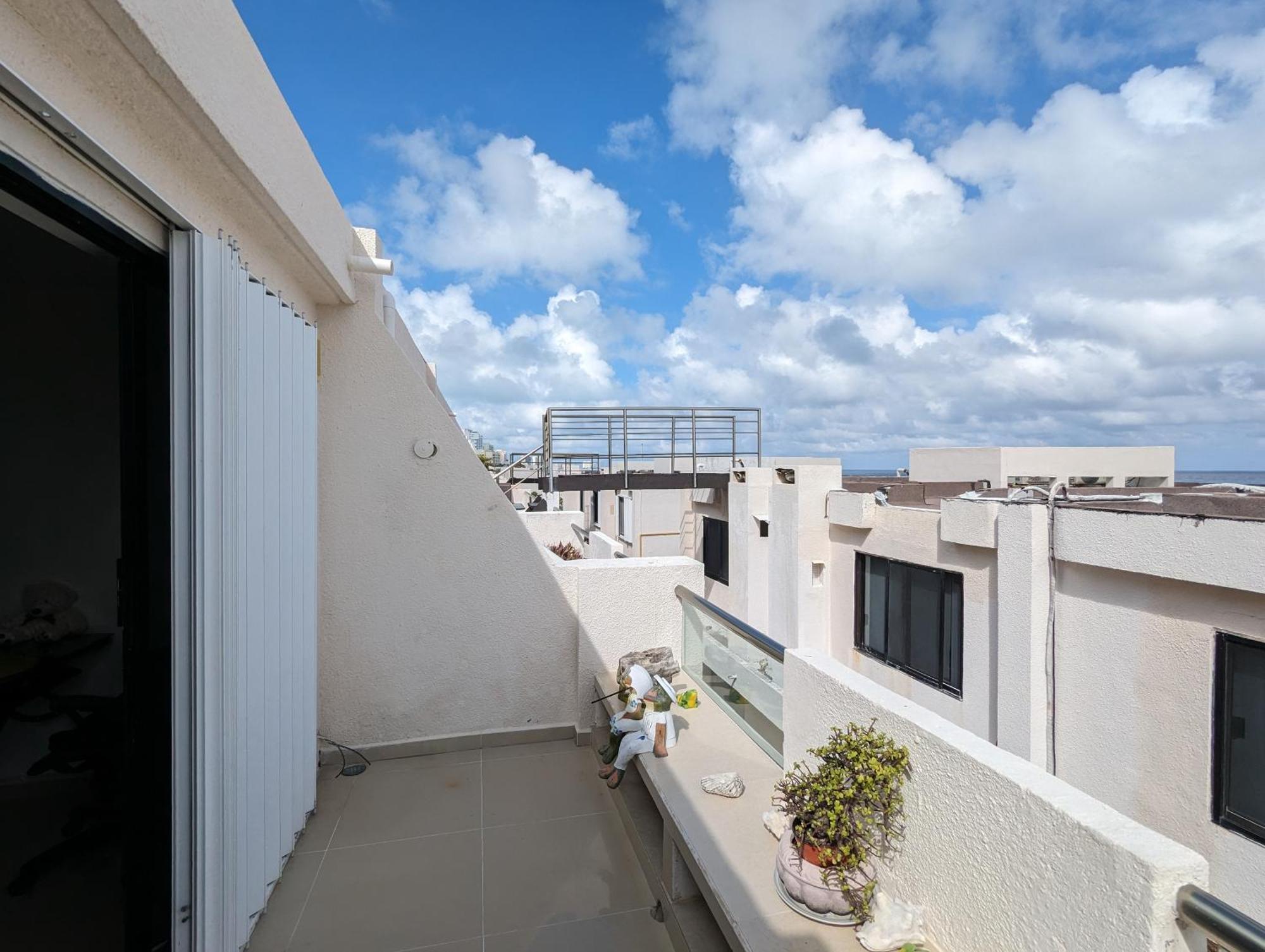 Villa Aurora Beautiful Beachfront Apartment Cancun Bagian luar foto